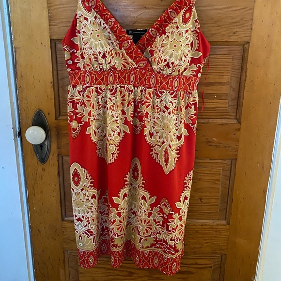 Light and fun international concepts sundress. - Picture 1 of 4